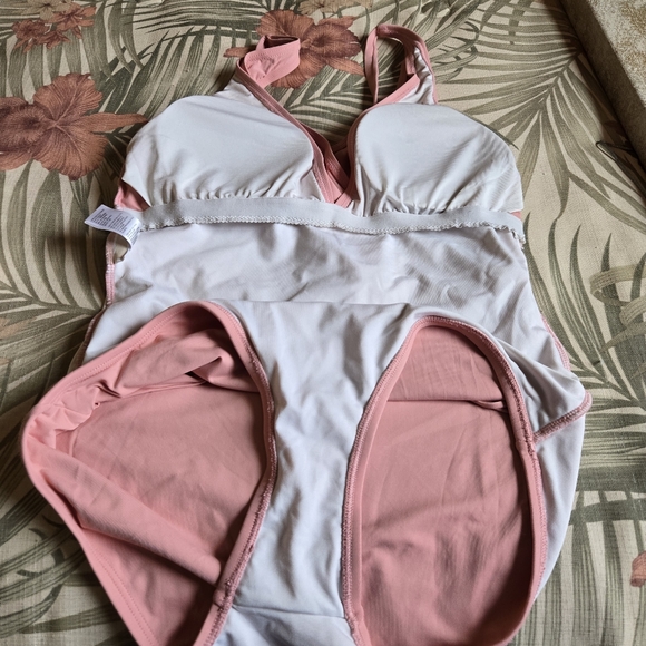 MICHAEL Michael Kors MK One Piece Swim Suit Peach Pink Surplice 12 Tummy Coverag - Picture 5 of 9